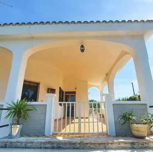 Delle Ginestre 펜션